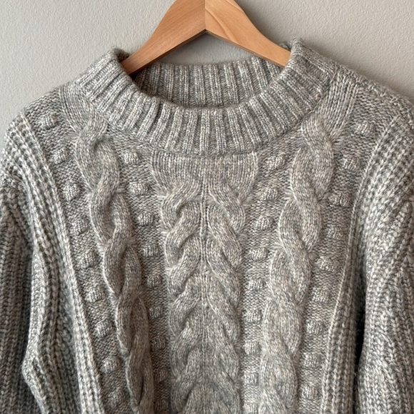 A New Day Cozy Cable Knit Pullover Crewneck Sweater in Heather Gray Size Large - Picture 2 of 8